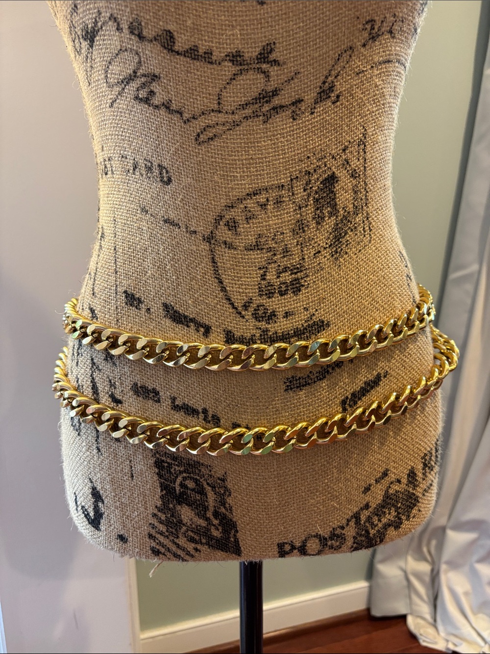 Vintage The Limited Gold Tone Chunky Chain Link Belt y2K Small